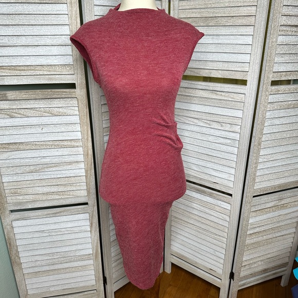 Love J Red Ribbed Mock Neck Midi Dress - Picture 1 of 8